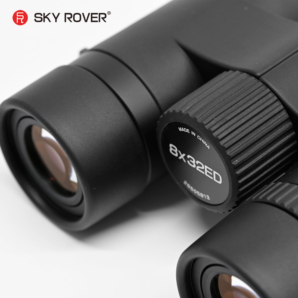 8x32ED Binoculars