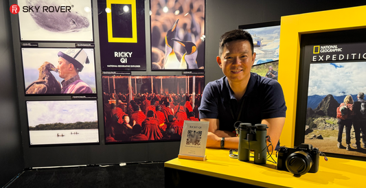 SKY ROVER Banner Cloud 8×42 APO Takes Center Stage at a Seattle Art Fair